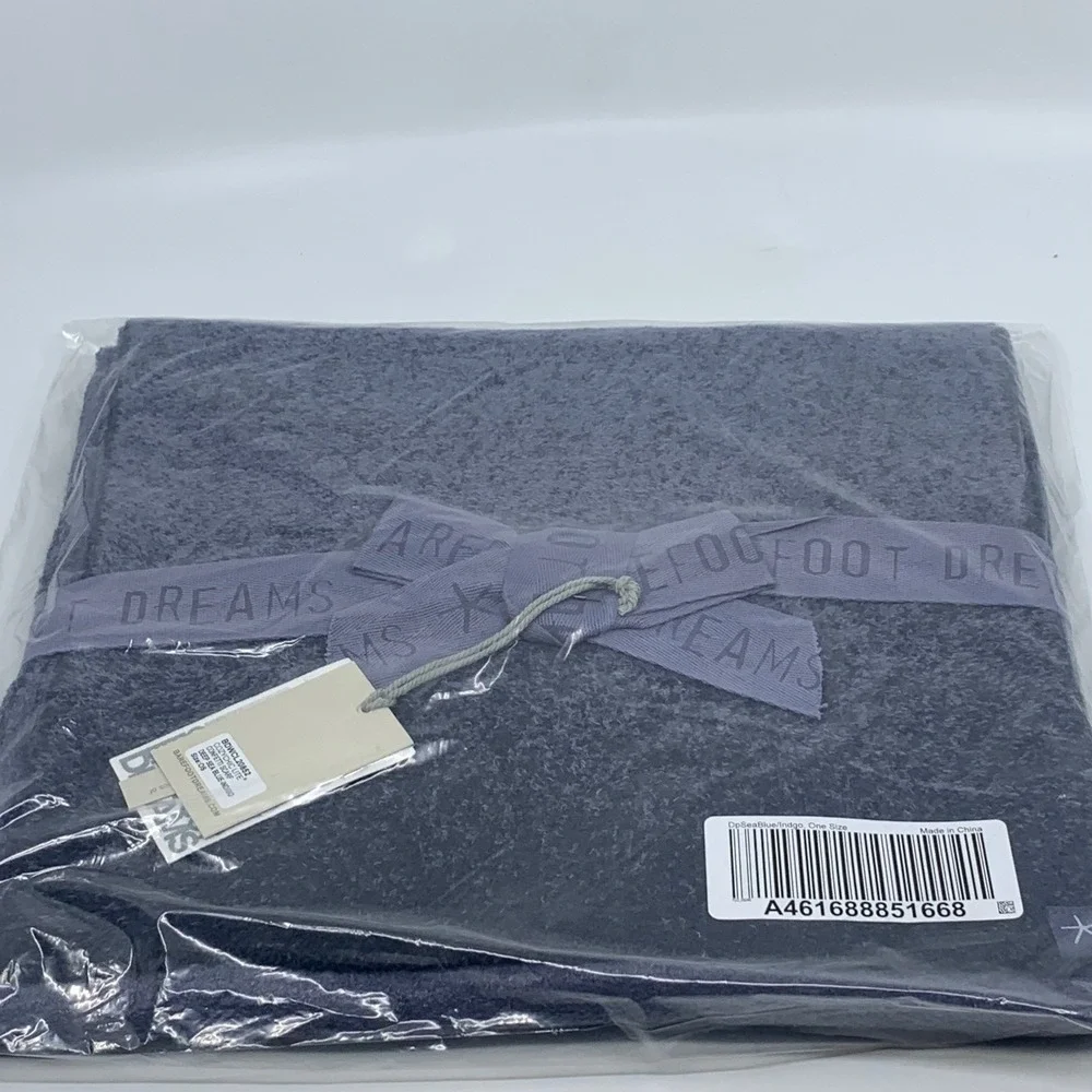 NEW Barefoot Dreams CozyChic Lite Confetti Scarf OS Deep Sea‎ Blue Indigo